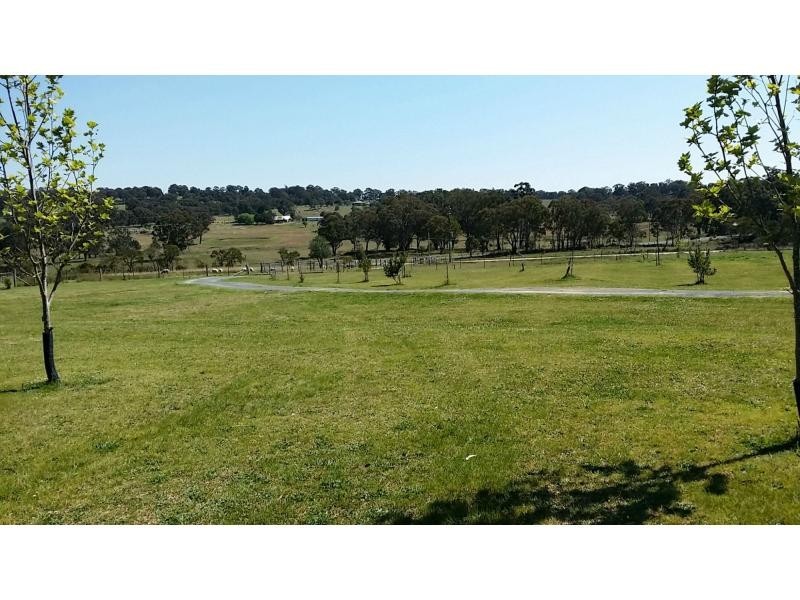 2 Armstrong Lane, Eukey, Stanthorpe QLD 4380