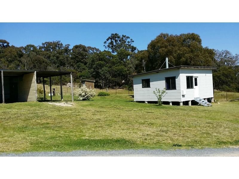 2 Armstrong Lane, Eukey, Stanthorpe QLD 4380