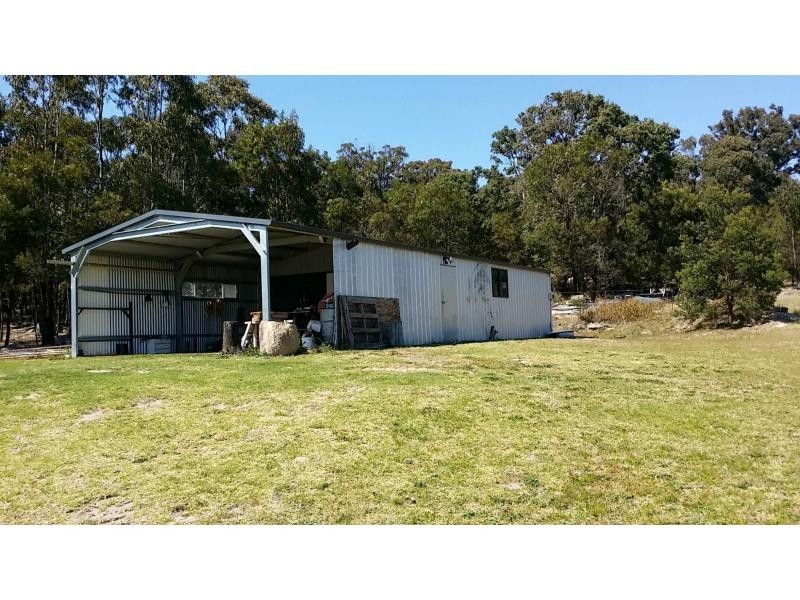 2 Armstrong Lane, Eukey, Stanthorpe QLD 4380