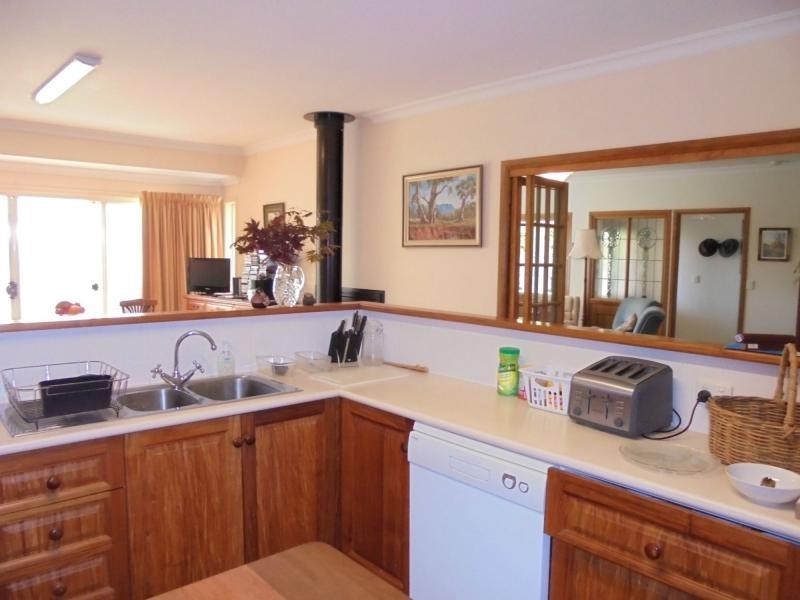 154 Mount Tully Road, Mount Tully, Stanthorpe QLD 4380