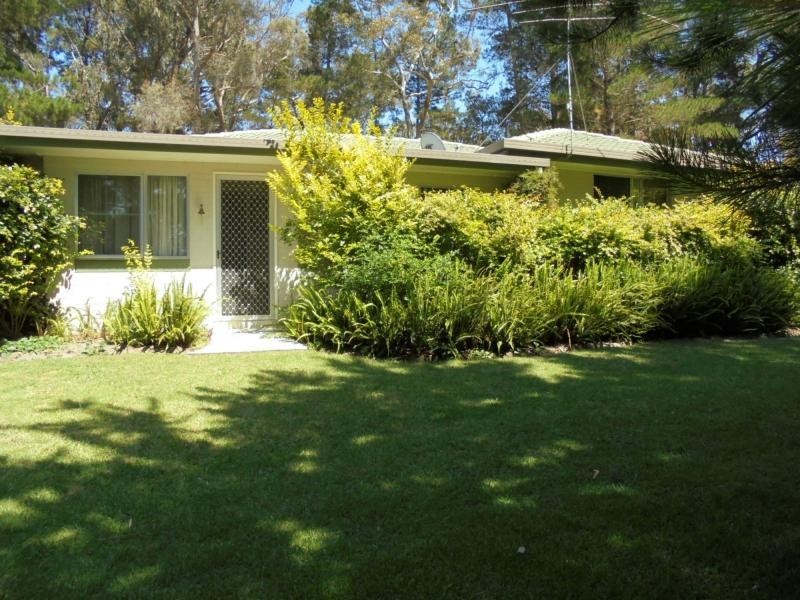 498 Donnellys Castle Road, Pozieres, Stanthorpe QLD 4380
