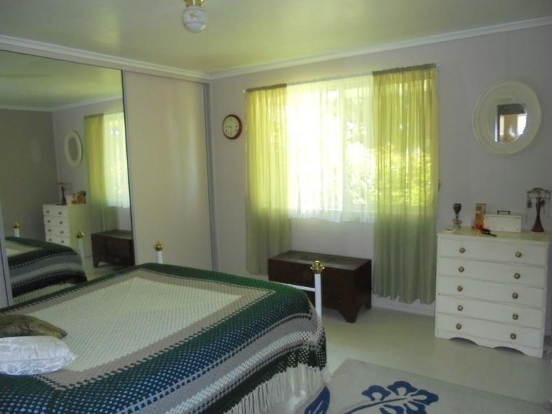 498 Donnellys Castle Road, Pozieres, Stanthorpe QLD 4380