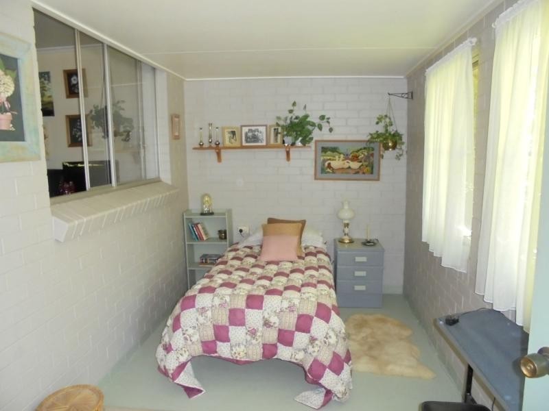 498 Donnellys Castle Road, Pozieres, Stanthorpe QLD 4380