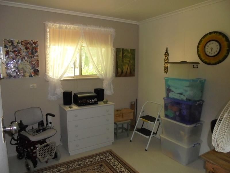 498 Donnellys Castle Road, Pozieres, Stanthorpe QLD 4380