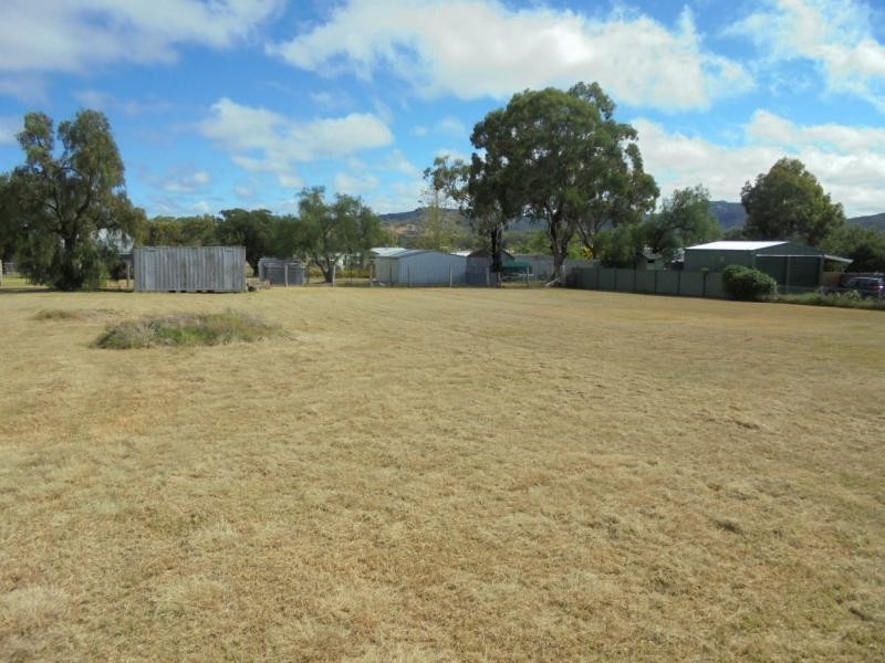 L343 Margetts Street, Wallangarra, Stanthorpe QLD 4380