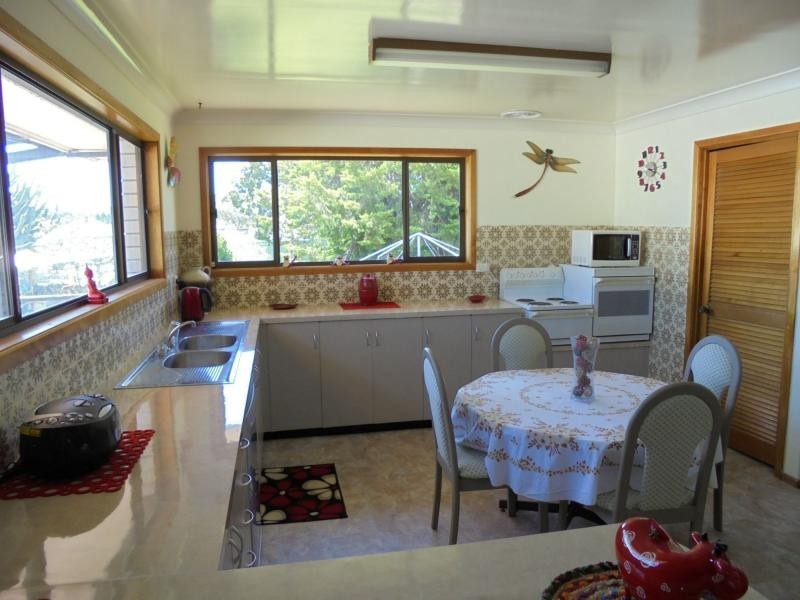 3 McGregor Terrace, Stanthorpe QLD 4380