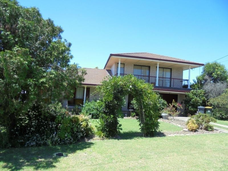 3 McGregor Terrace, Stanthorpe QLD 4380