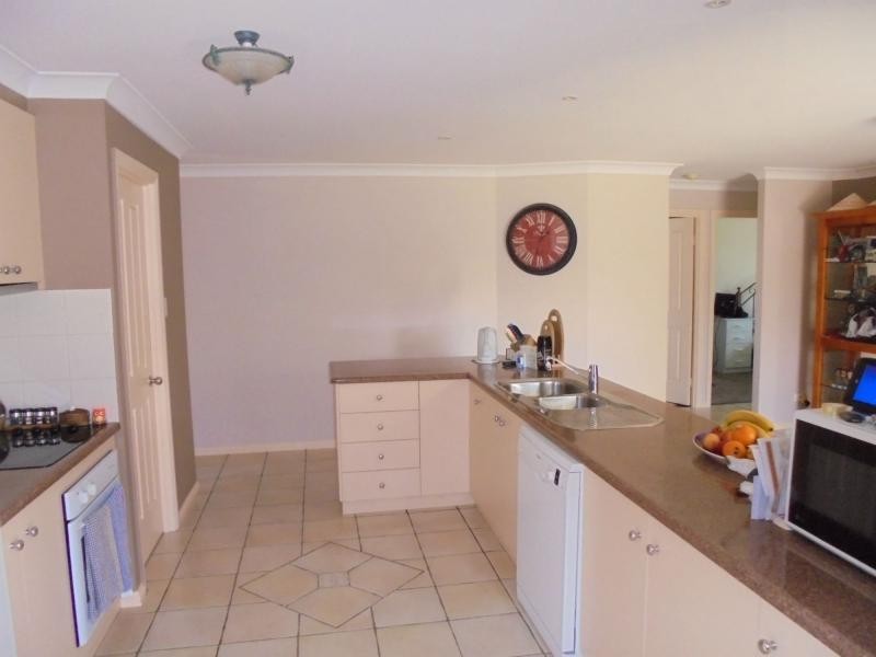 83 College Road, Stanthorpe QLD 4380