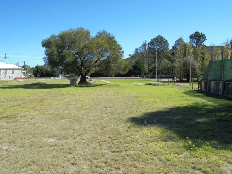 15 McGlew Street, Stanthorpe QLD 4380