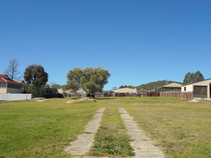 15 McGlew Street, Stanthorpe QLD 4380
