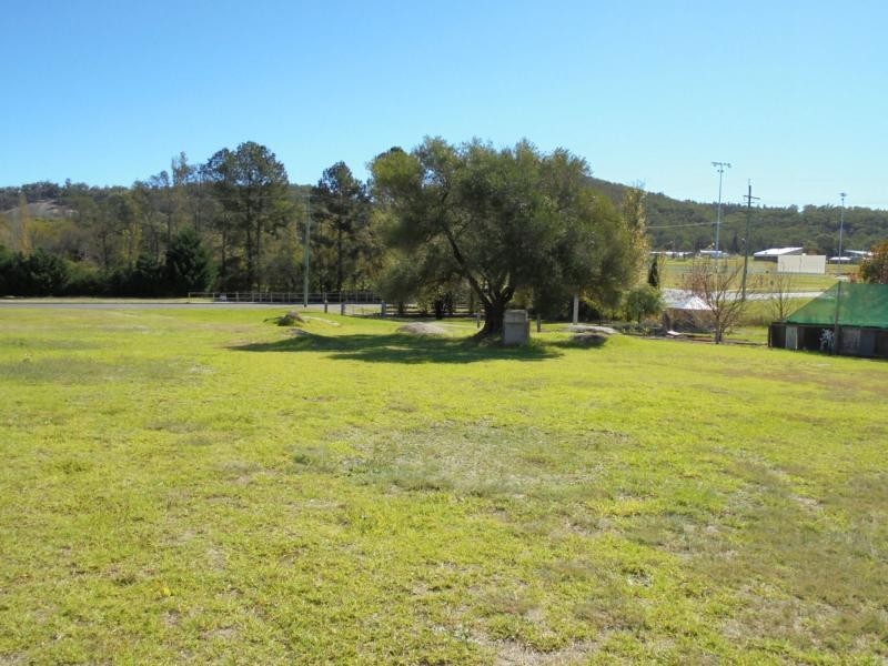 15 McGlew Street, Stanthorpe QLD 4380
