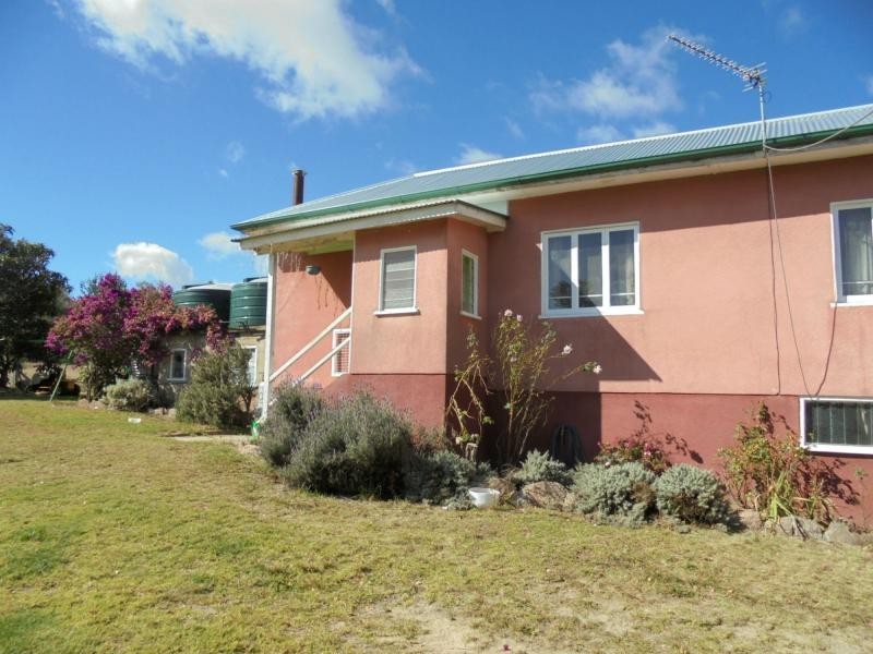 26 Quirks Road, Amiens, Stanthorpe QLD 4380
