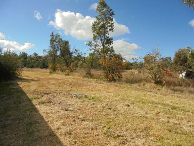 26 Quirks Road, Amiens, Stanthorpe QLD 4380