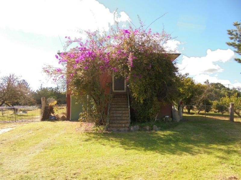 26 Quirks Road, Amiens, Stanthorpe QLD 4380