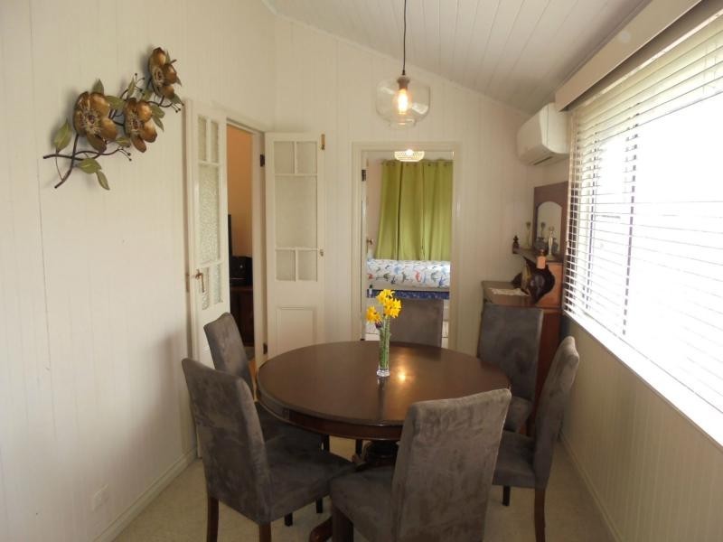 17 Wallangarra Road, Stanthorpe QLD 4380