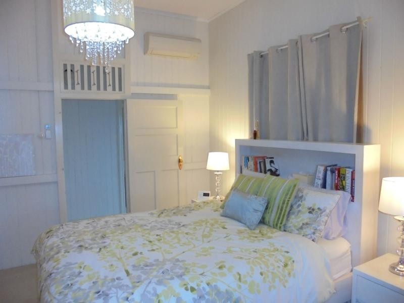 17 Wallangarra Road, Stanthorpe QLD 4380