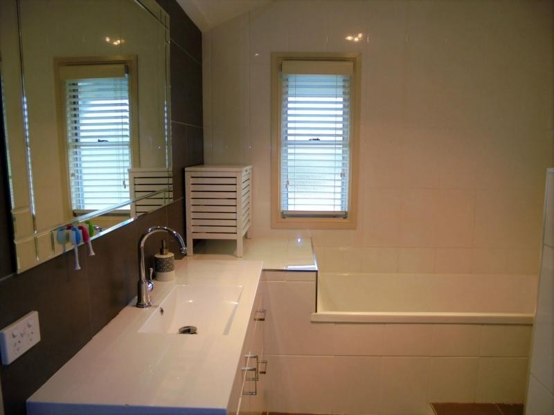 17 Wallangarra Road, Stanthorpe QLD 4380