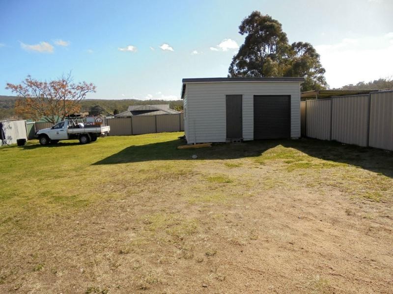 8 Connor Street, Stanthorpe QLD 4380