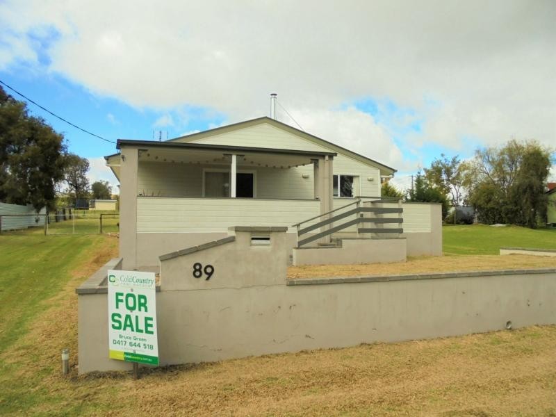 88 Rayleigh Street, Wallangarra, Stanthorpe QLD 4380