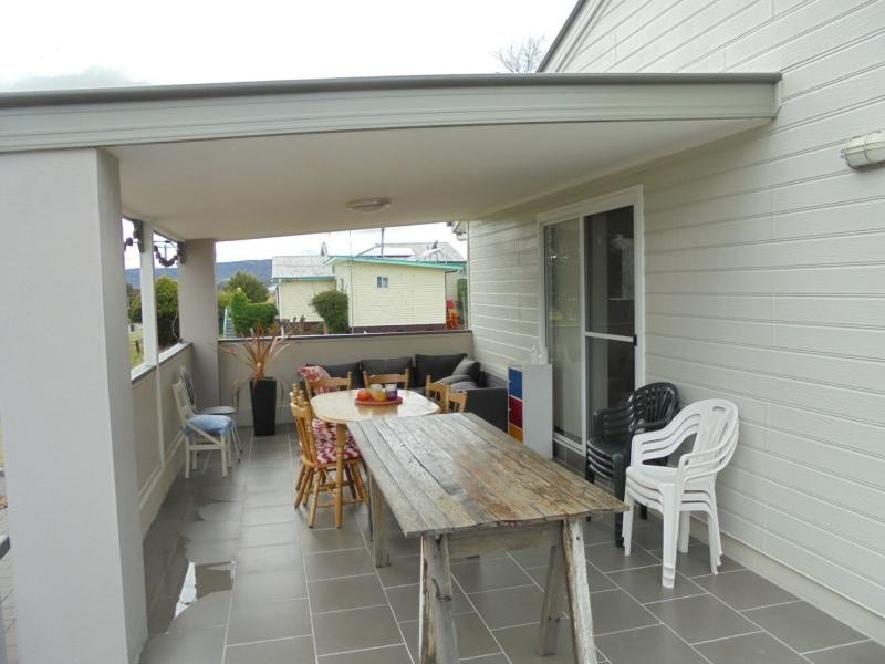 88 Rayleigh Street, Wallangarra, Stanthorpe QLD 4380