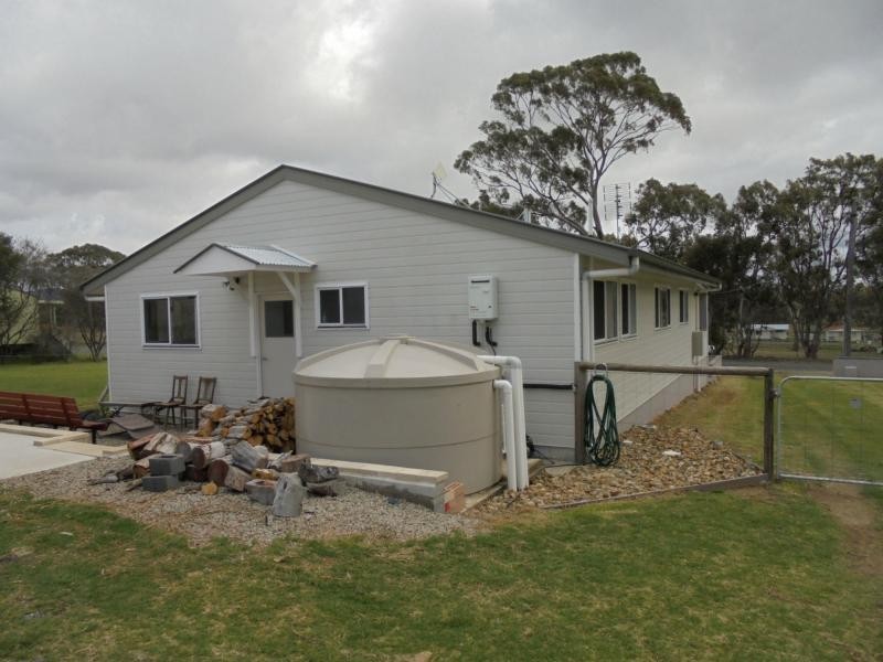 88 Rayleigh Street, Wallangarra, Stanthorpe QLD 4380