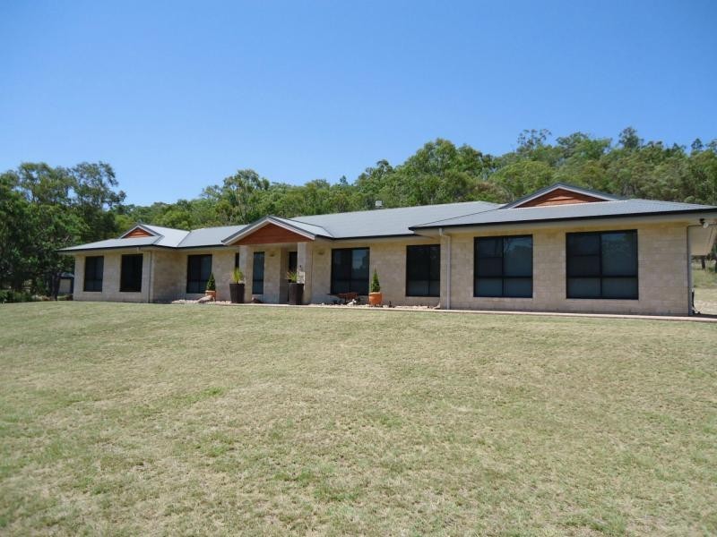 53 Roberts Road, Stanthorpe QLD 4380