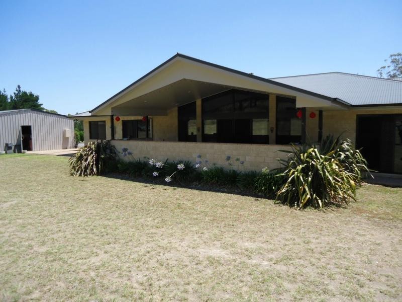 53 Roberts Road, Stanthorpe QLD 4380