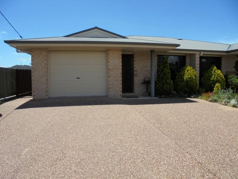 1/118 Sugarloaf Road, Stanthorpe QLD 4380