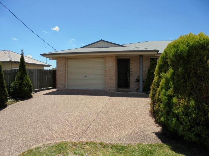 1/118 Sugarloaf Road, Stanthorpe QLD 4380