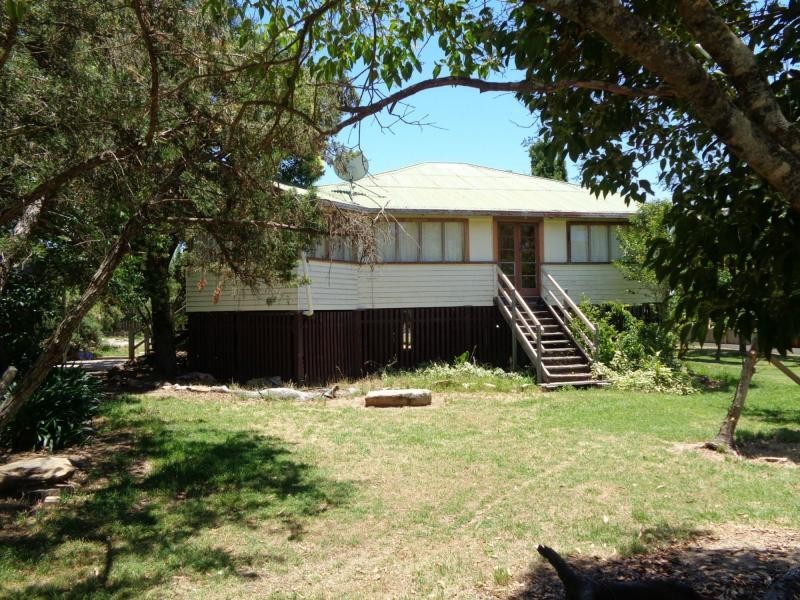 285 Thorndale Road, Broadwater, Stanthorpe QLD 4380