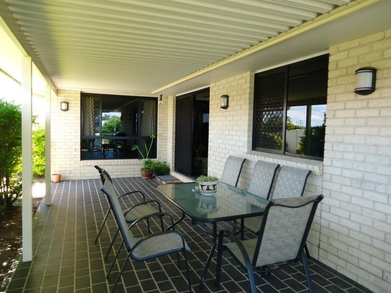 10 Barton Street, Stanthorpe QLD 4380