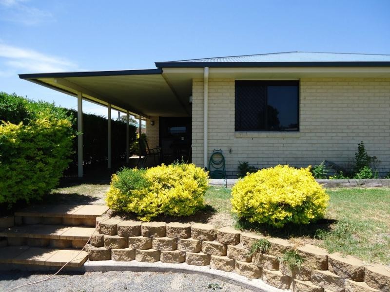 10 Barton Street, Stanthorpe QLD 4380