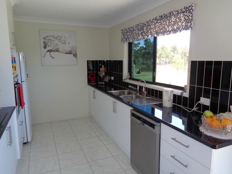 980 Texas Road, Broadwater, Stanthorpe QLD 4380