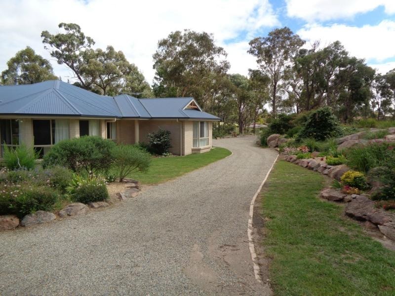 3 Mariposa Place, Stanthorpe QLD 4380
