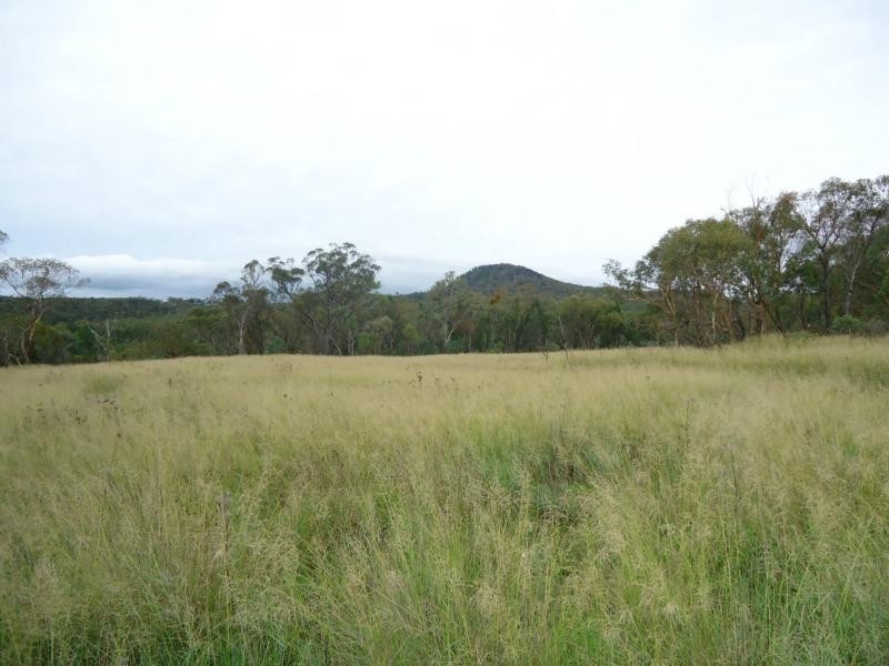 729 Bents Road, Ballandean, Stanthorpe QLD 4380