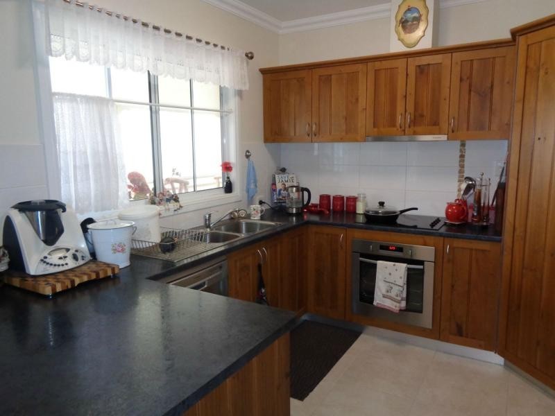 28 Callandoon Street, Wallangarra QLD 4383