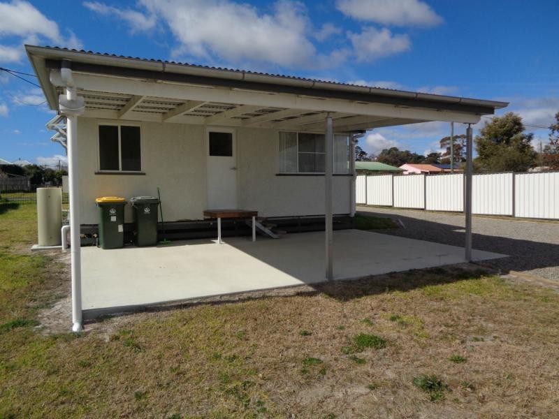 8 Bruhn Lane, Thulimbah QLD 4376
