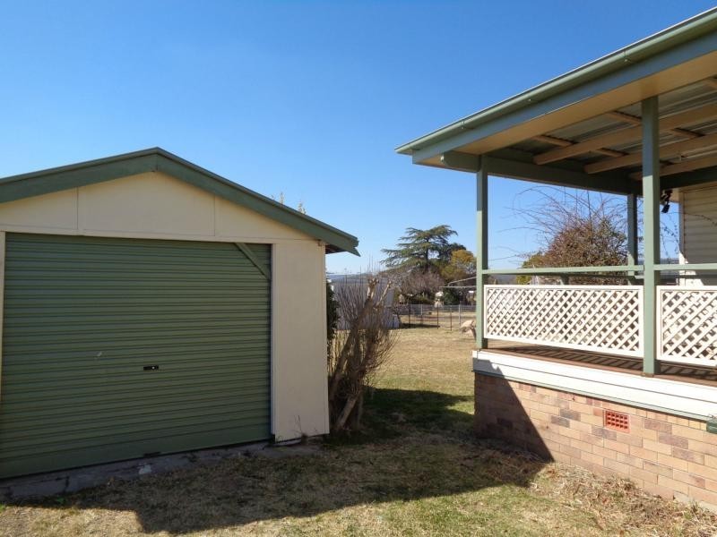 15 Stanton Street, Stanthorpe QLD 4380