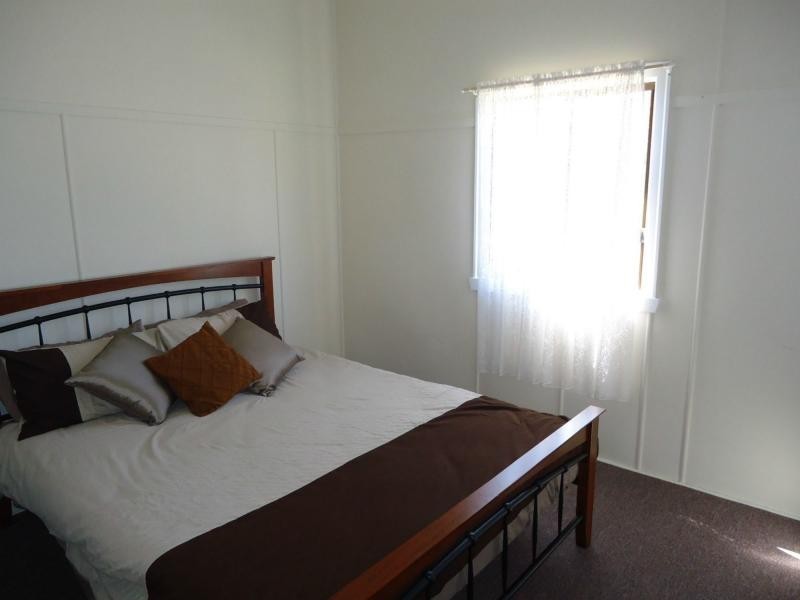 32 Pierpoint Street, Stanthorpe QLD 4380