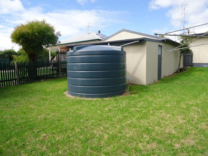 32 Pierpoint Street, Stanthorpe QLD 4380