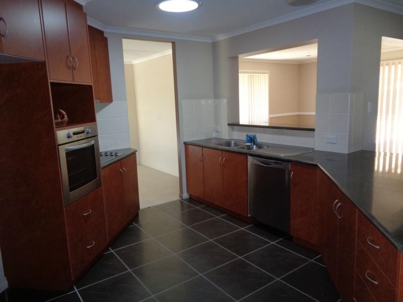 40 Melaleuca Crescent, Stanthorpe QLD 4380