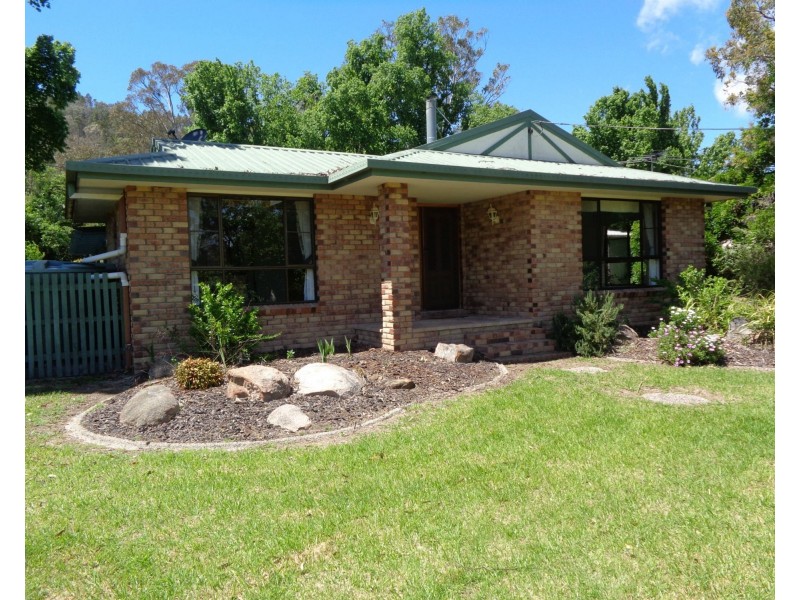 1A Aplin Street, Stanthorpe QLD 4380