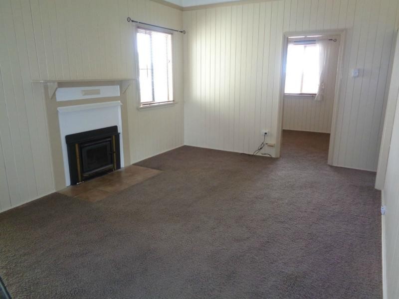 86 Lock Street, Stanthorpe QLD 4380