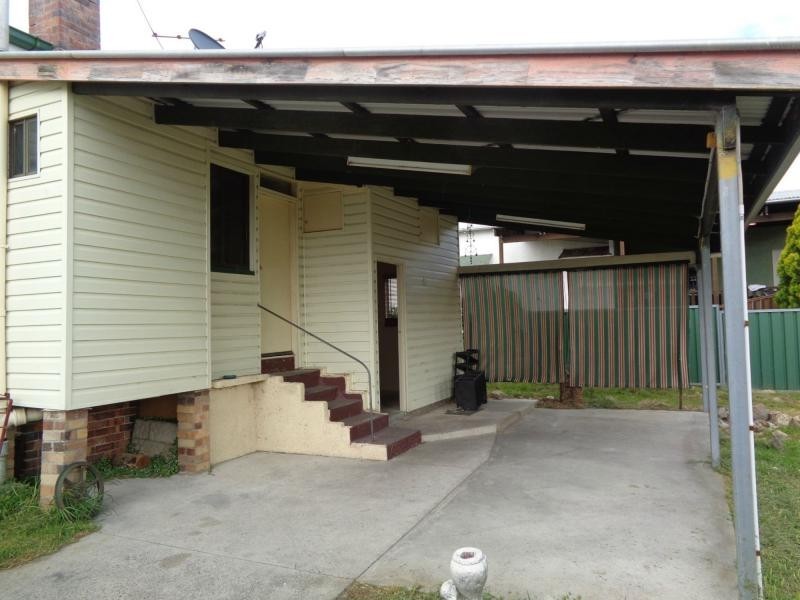 86 Lock Street, Stanthorpe QLD 4380