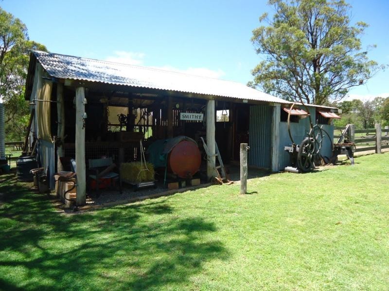 225 Tunnel Road, Dalveen, Stanthorpe QLD 4380