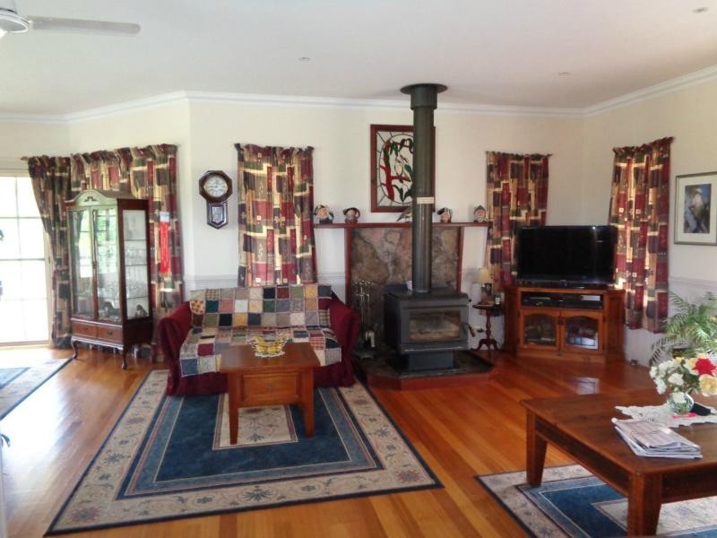 690 Spring Creek Road, Amiens QLD 4380