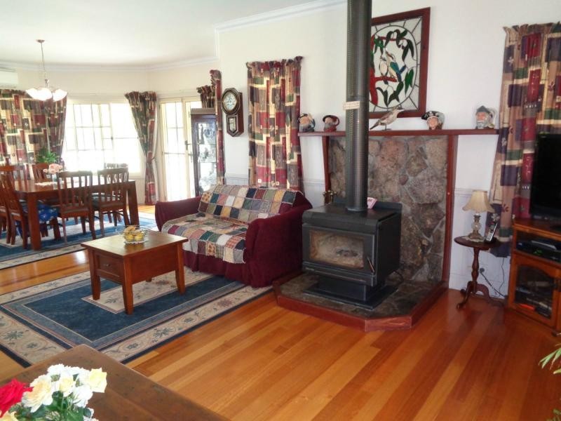 690 Spring Creek Road, Amiens QLD 4380