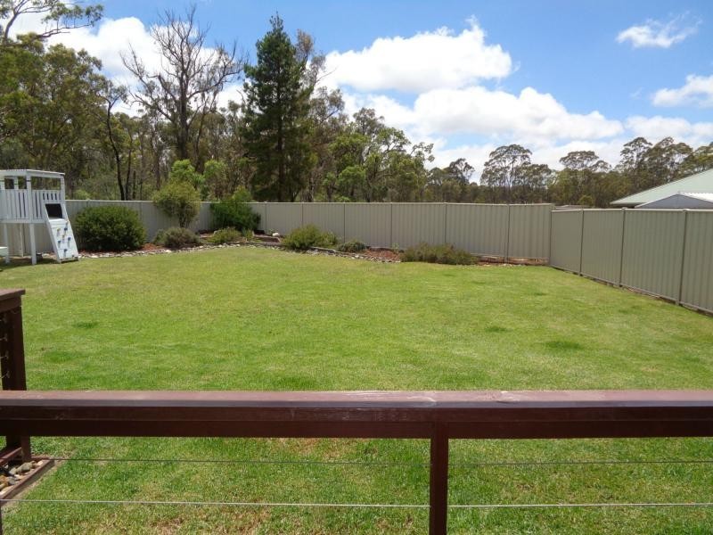 14 Pavilion Drive, Stanthorpe QLD 4380
