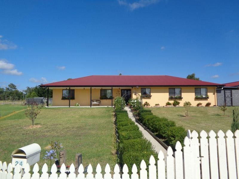 24 Bau Court, Applethorpe QLD 4378