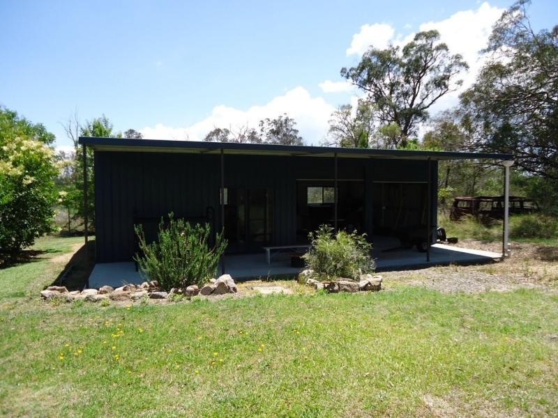 66 Mayfair Lane, Applethorpe, Stanthorpe QLD 4380